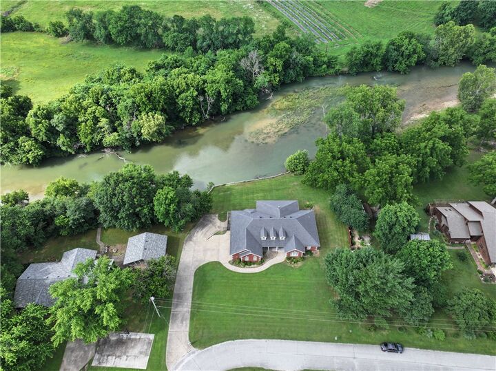 Property Photo:  136 Riverview Drive  MO 64831 