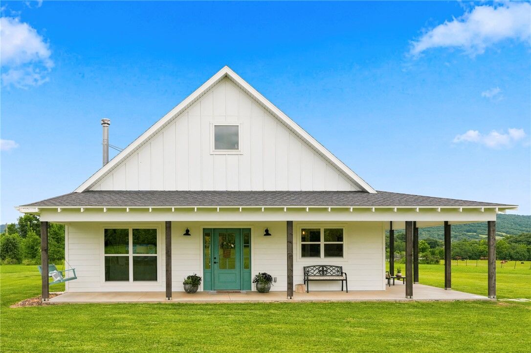 Property Photo: 10990 Pickett Ridge Road AR 72753