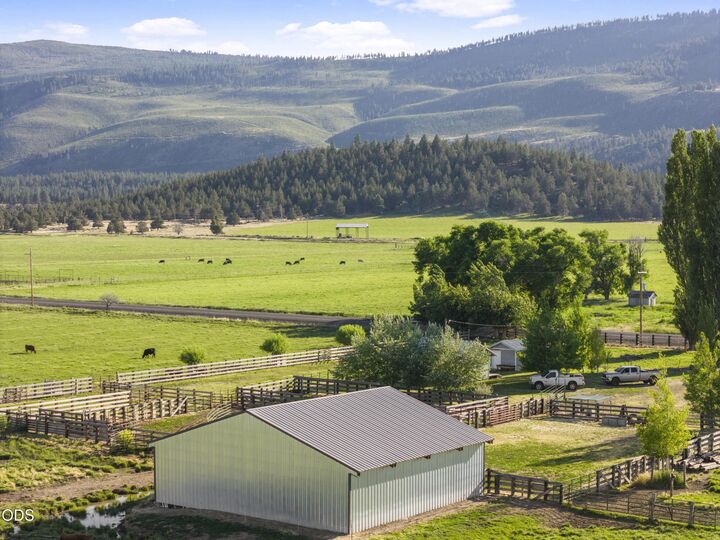 Property Photo:  15655 W Langell Valley Road  OR 97623 