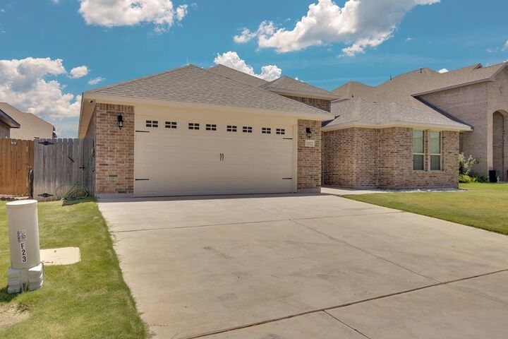 Property Photo: 1812 Overshine Lane TX 79705