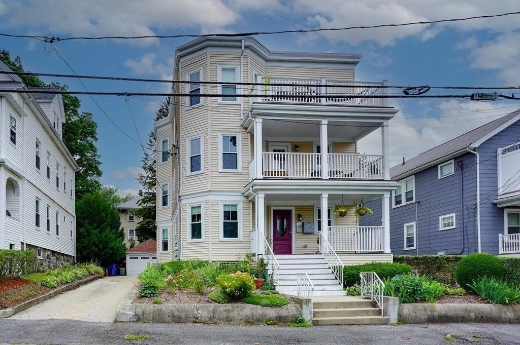 Property Photo: 26 Park Rd 2 MA 02478