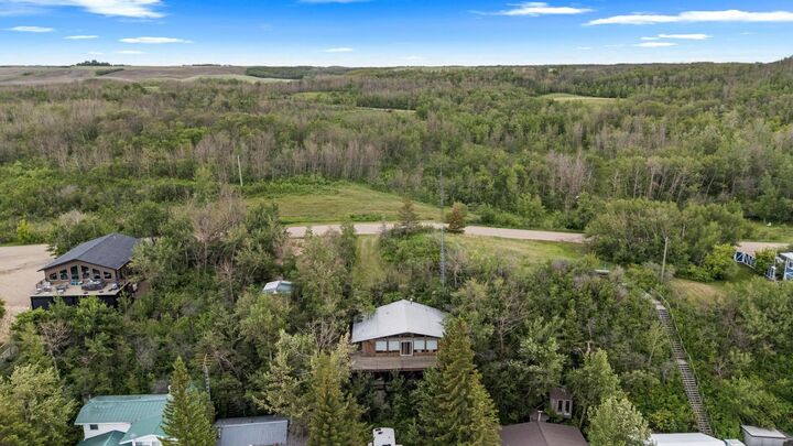 Property Photo: 59 Bayview Drive AB T0C 3B0