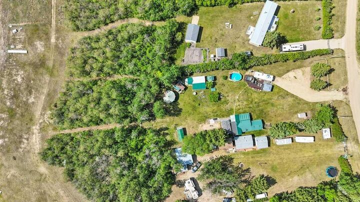Property Photo:  43336 Range Road 215 173  AB T0B 1M0 