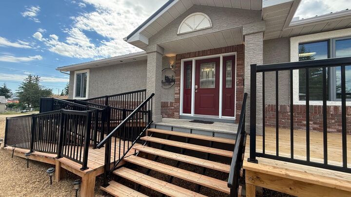 Property Photo: 307 4 Avenue W AB T0J 1P0