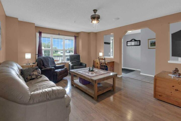Photo de la propriété: 500 Morningside Park SW AB T4B 3M6