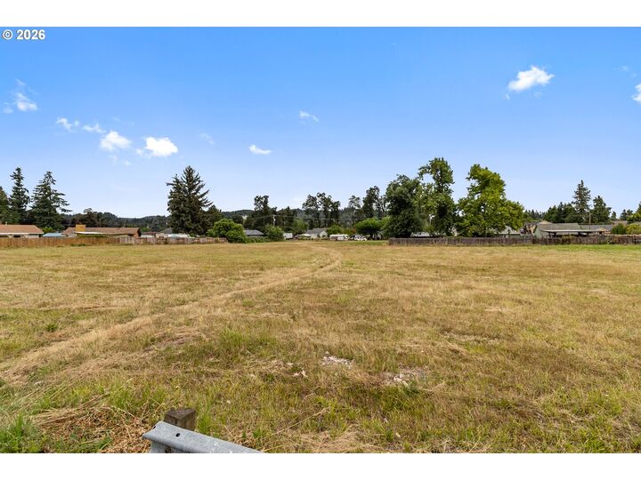 Property Photo:  0 Coop Ct  OR 97424 