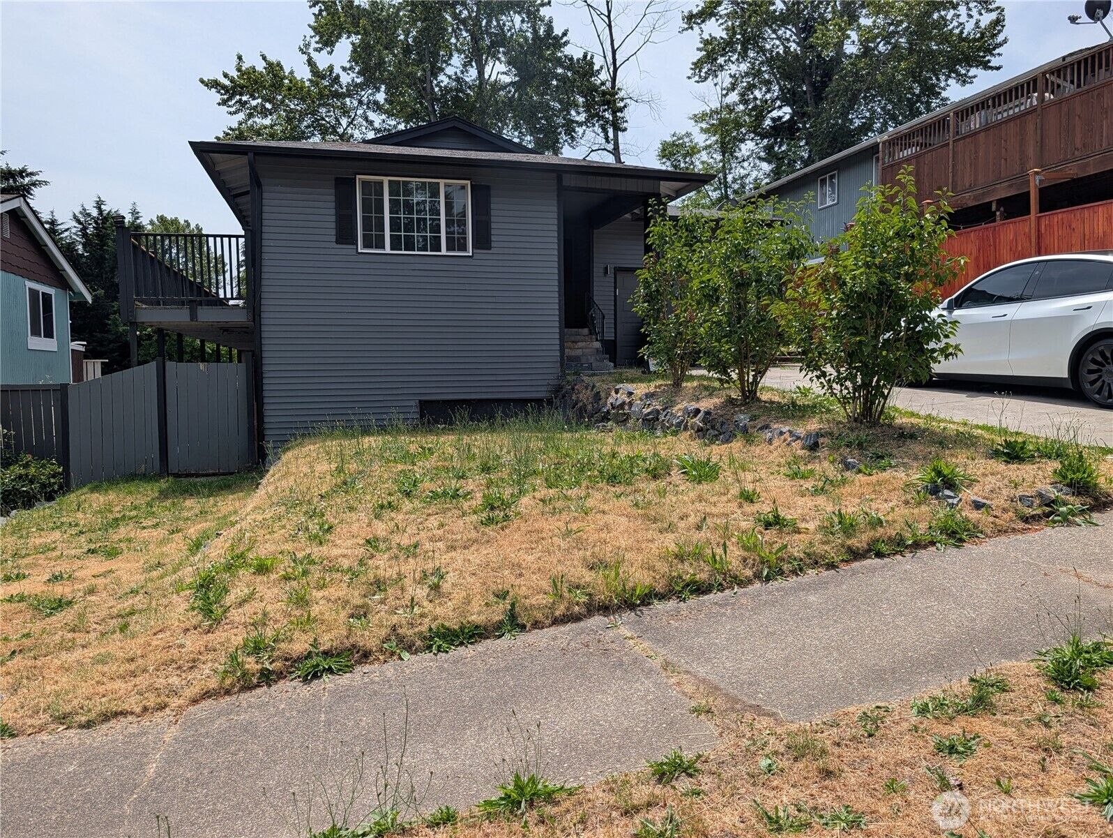 Property Photo:  1216 E 60th  WA 98404 