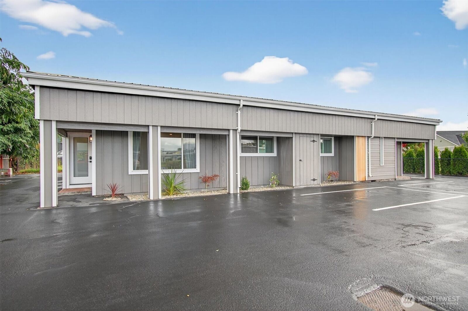 Property Photo:  302  3rd Street  WA 98674 