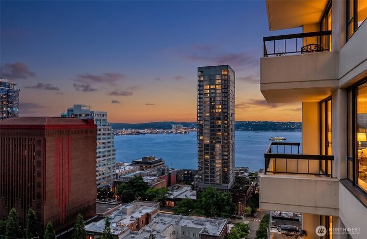 Property Photo: 2201 3rd Avenue 2201 WA 98121