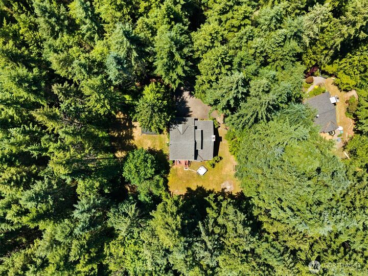 Property Photo:  20247 NE Robin Lane  WA 98392 