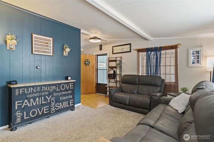 Property Photo:  4039 SE Harriet Street  WA 98366 