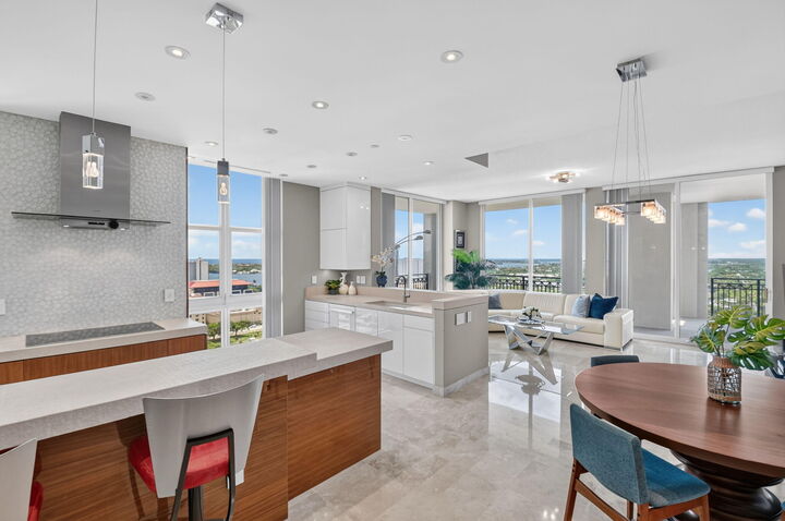 Property Photo:  550 Okeechobee Boulevard Lph-23  FL 33401 
