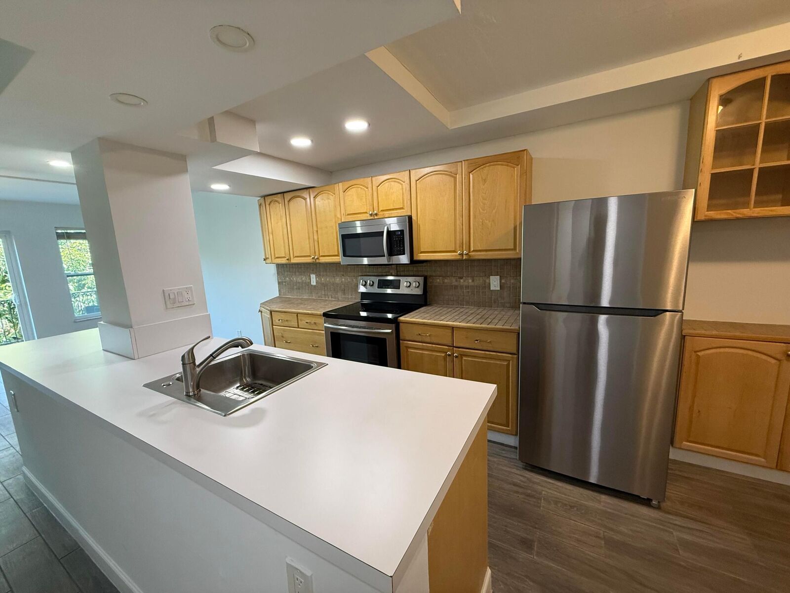 Property Photo: 640 Tennis Club Drive 307 FL 33311