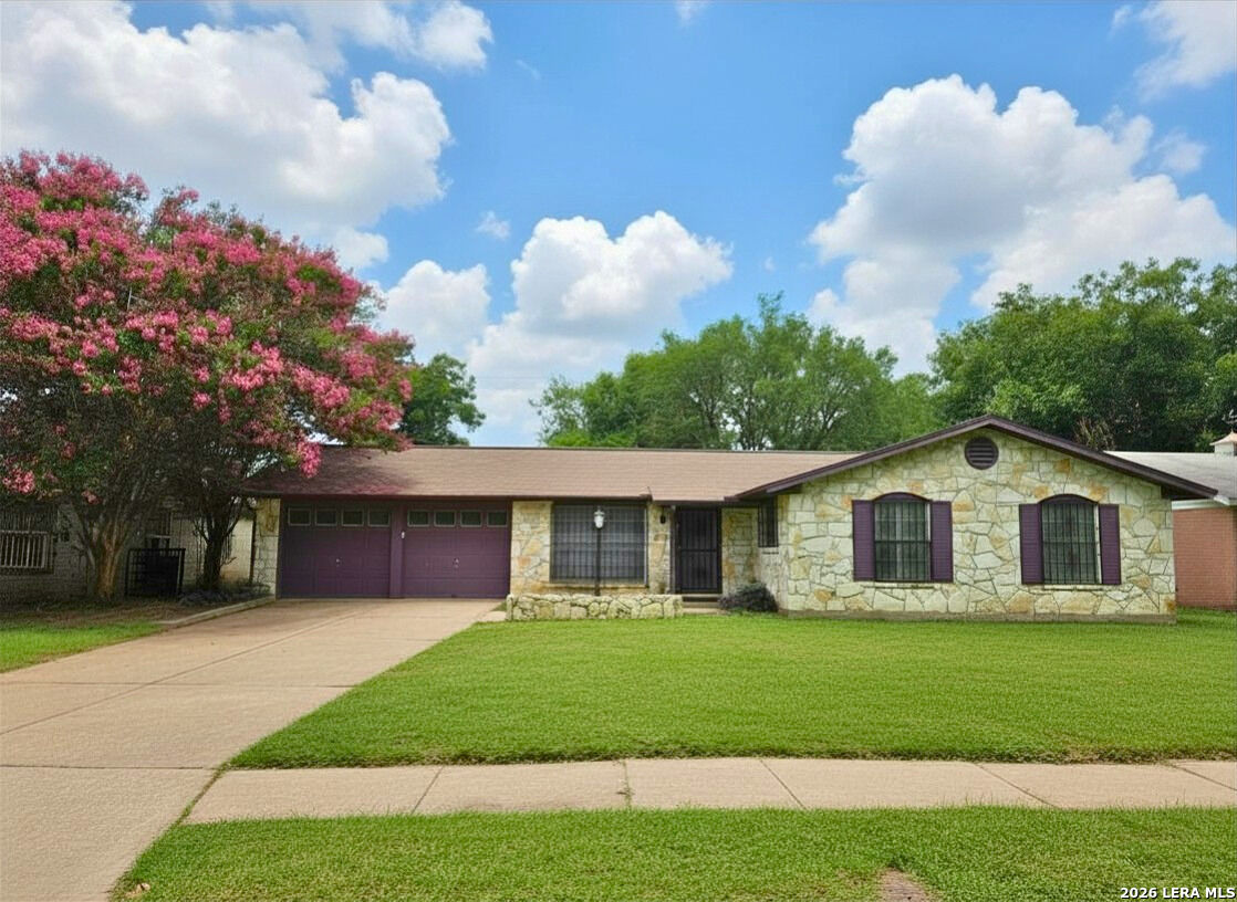 Property Photo: 5031 Hershey Dr TX 78220