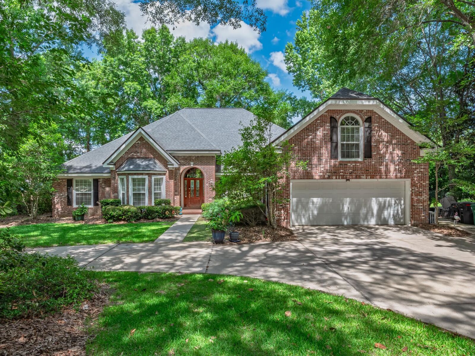 Property Photo: 2520 Double Eagle Court FL 32312