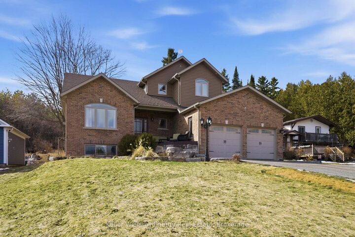 332 Carnegie Beach Road — photo 1