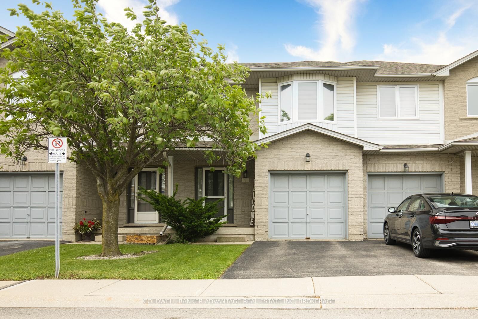 Property Photo: 800 Paramount Drive 2 ON L8J 3V8