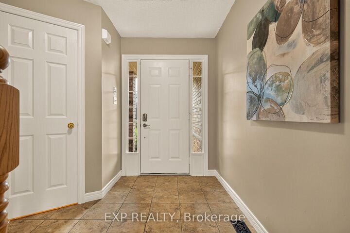 Property Photo: 72 Etherington Crescent ON L0R 1C0