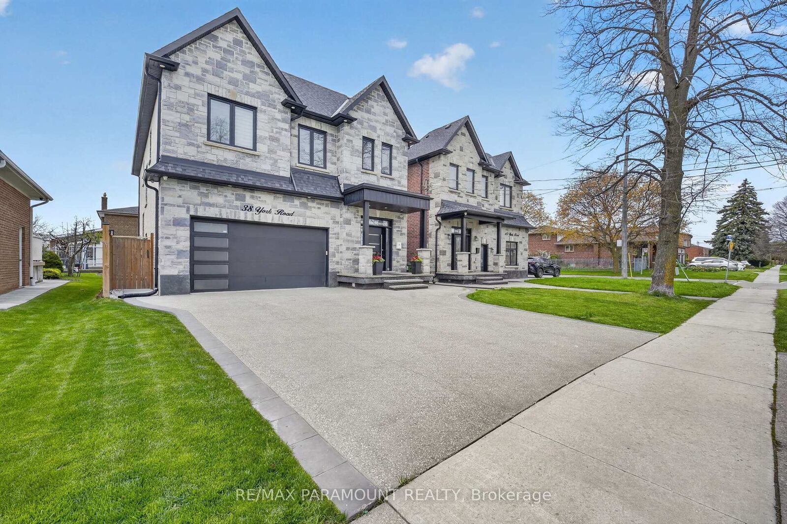 Property Photo:  38 York Road  ON M9R 3E4 