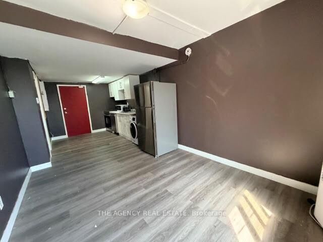 Property Photo:  91 Thames Street S 310  ON N5C 2T2 