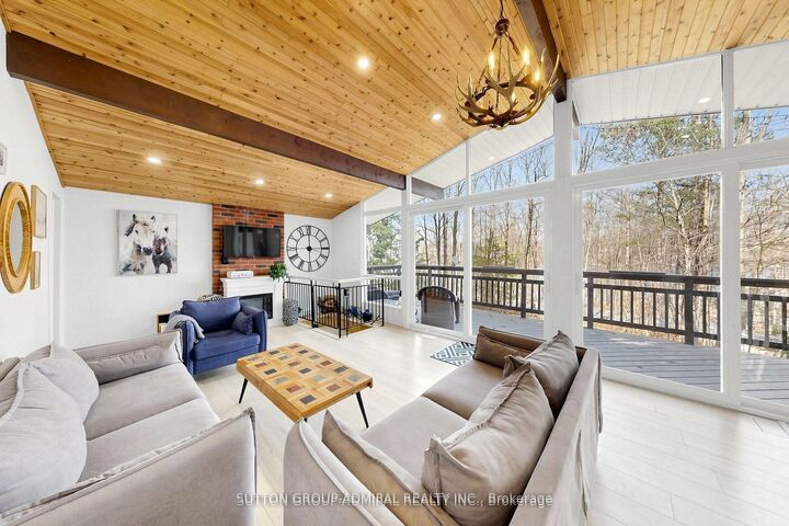 Property Photo: 28 Timcourt Drive ON L9M 0B9