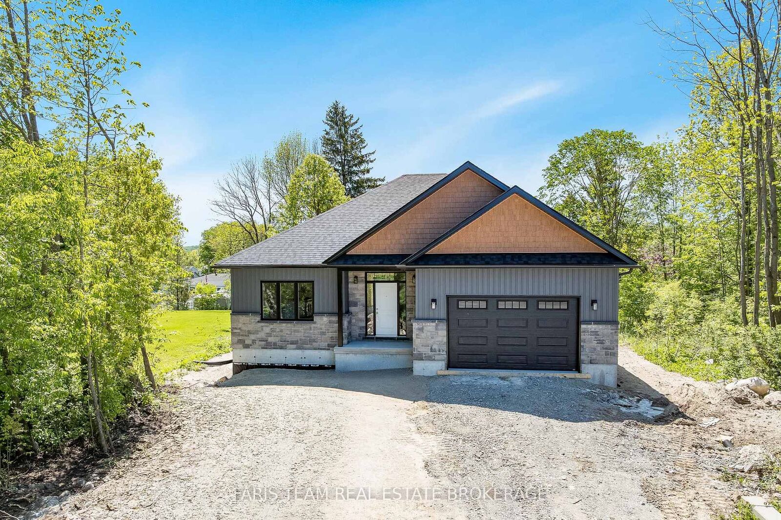 Property Photo: 45 Sheppard Street ON L0K 1E0