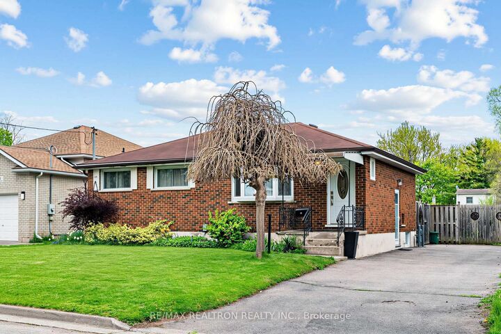42 Charles Street — photo 1