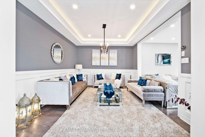 Property Photo: 307 Hinton Terrace ON L9E 1C8