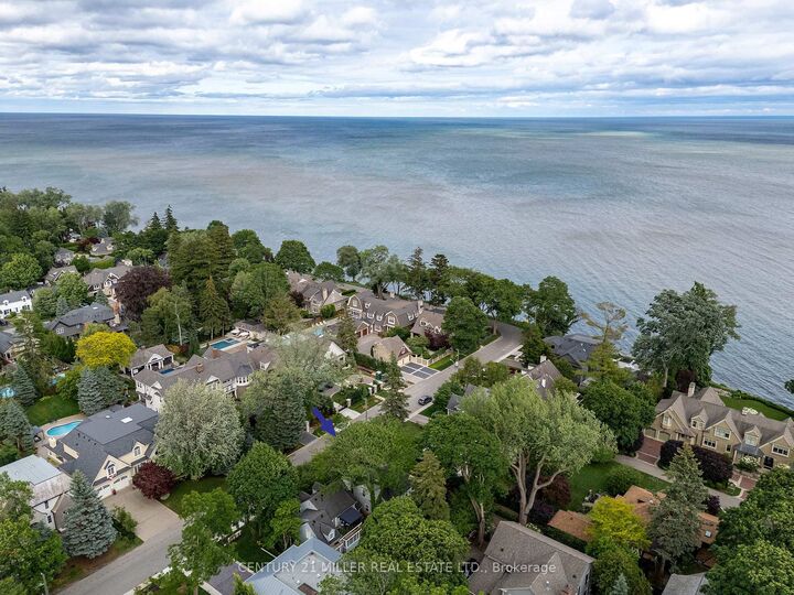 Photo de la propriété: 32 Park Avenue ON L6J 3X8