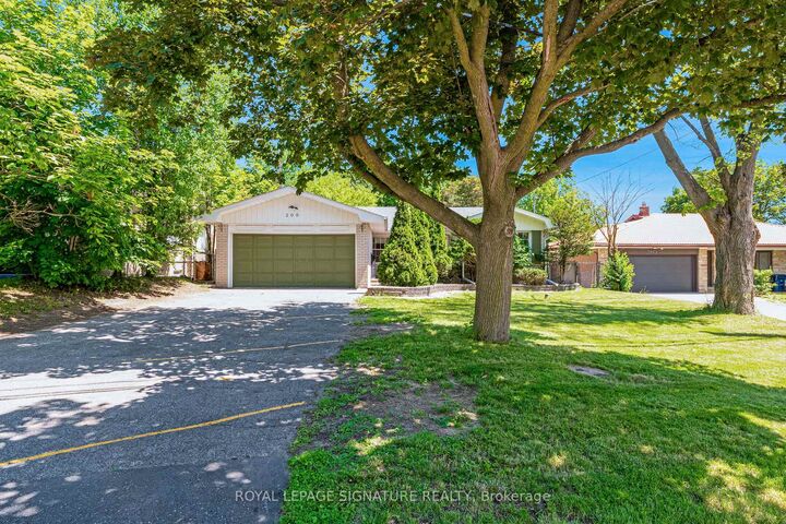 209 Burbank Drive — photo 1