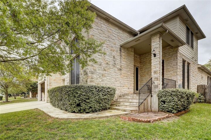 Property Photo:  10508 Canyon Vista Way  TX 78726 