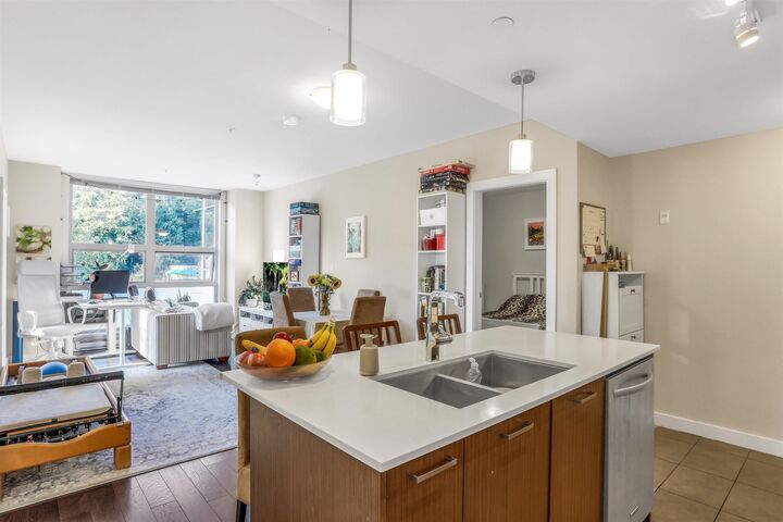 Property Photo: 1177 Marine Drive 204 BC V7P 1T1