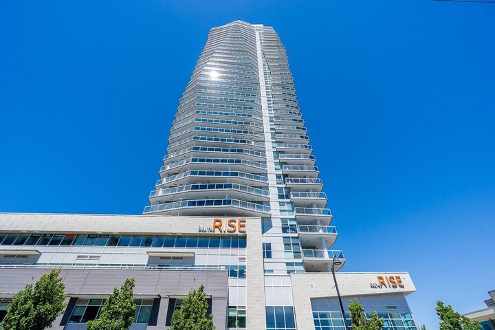 11967 80 Avenue 3206 — photo 1