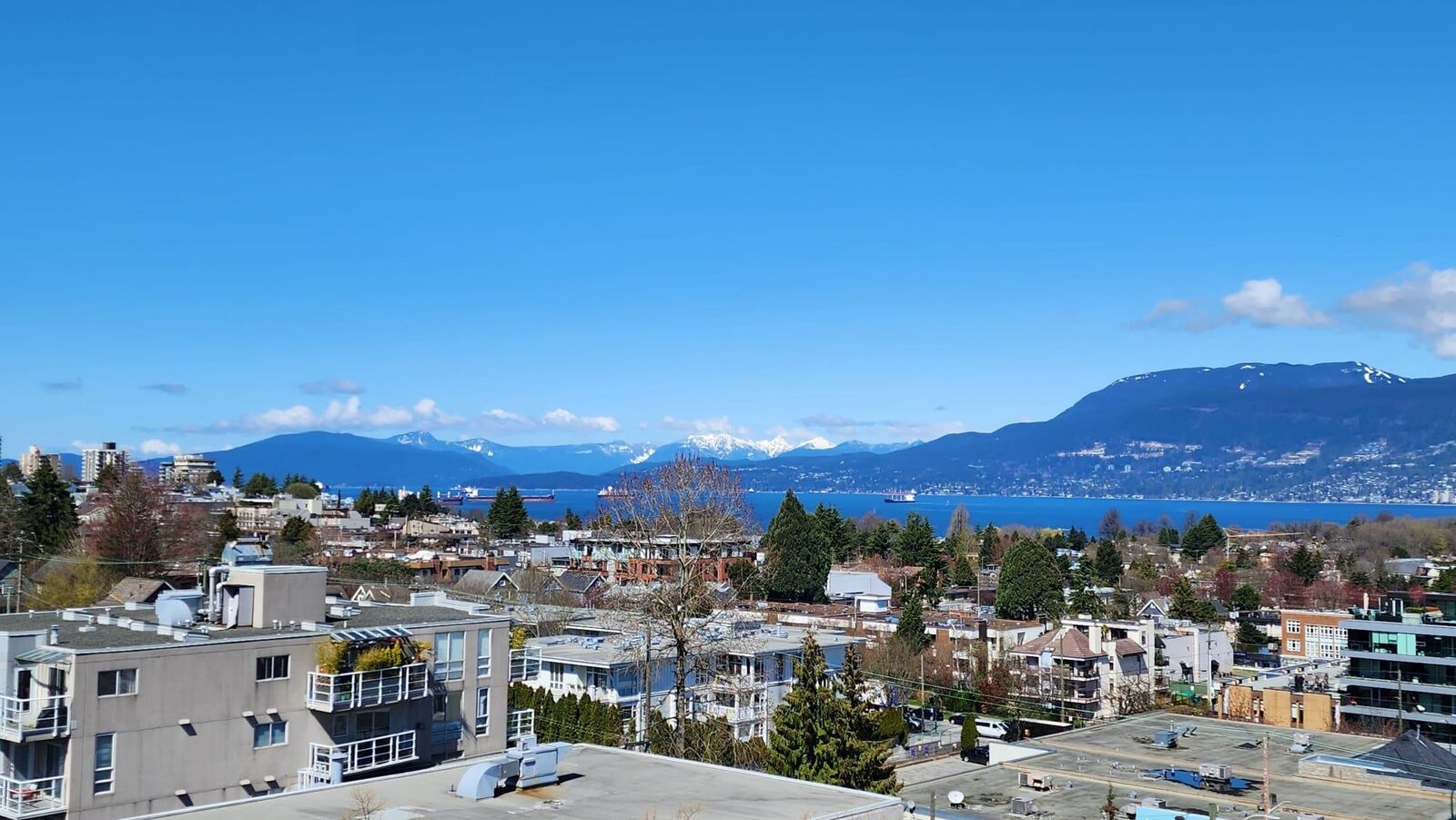 Property Photo:  1777 7 Avenue 105  BC V6J 0E5 