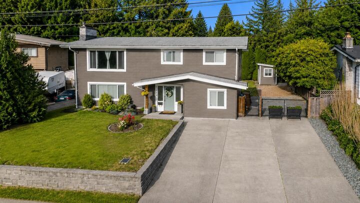 2170 Moss Court — photo 1