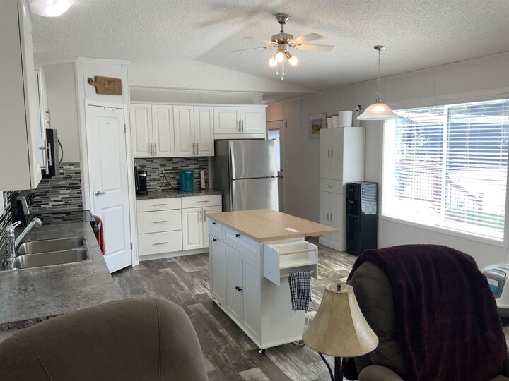 Property Photo:  59060 Lougheed Highway 39  BC V0X 1L3 