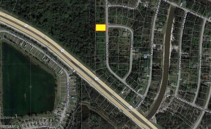 Property Photo: 716 Kehosha Ave FL 33974