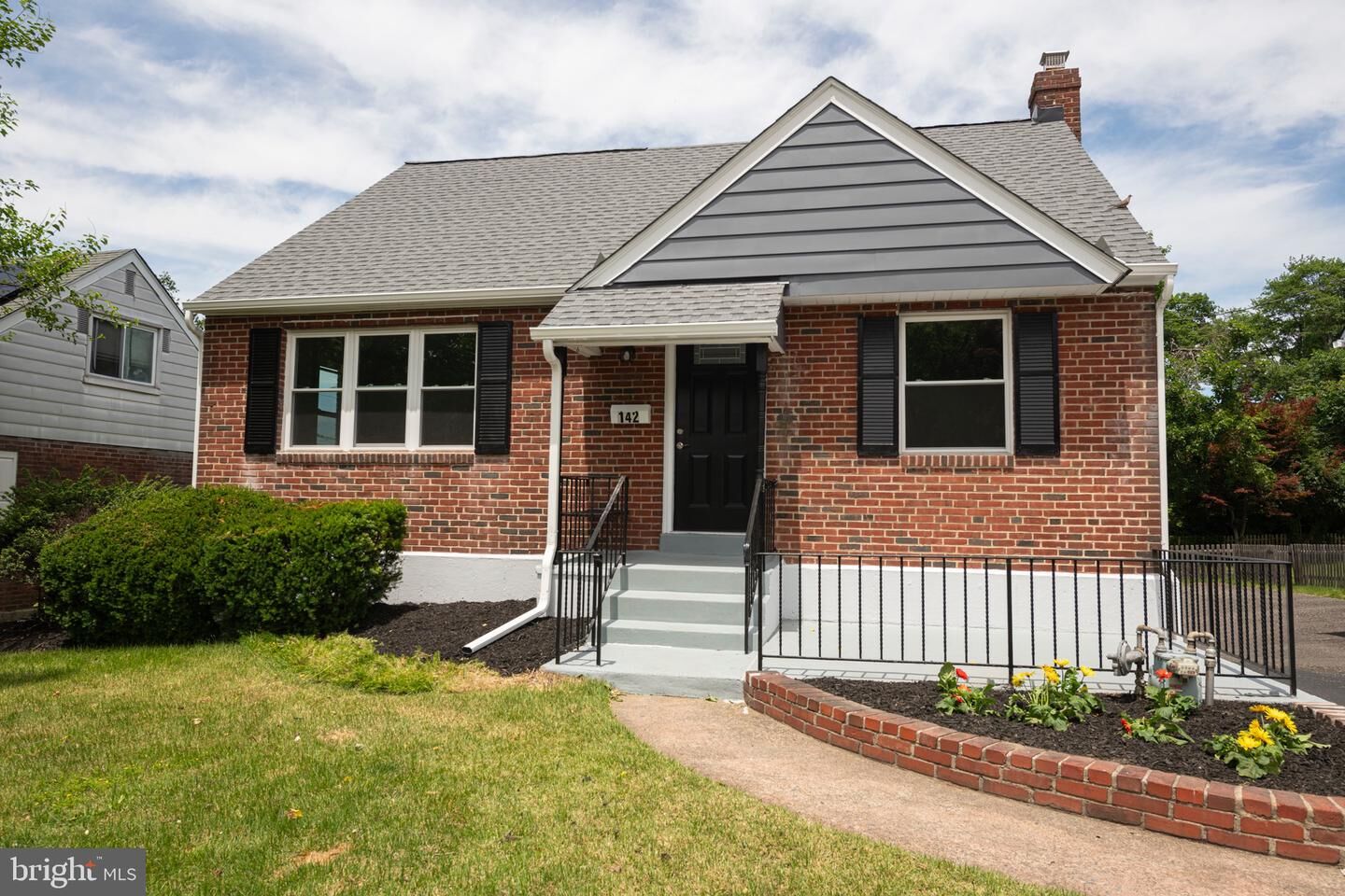 Property Photo:  142 Wyndmoor Road  PA 19083 