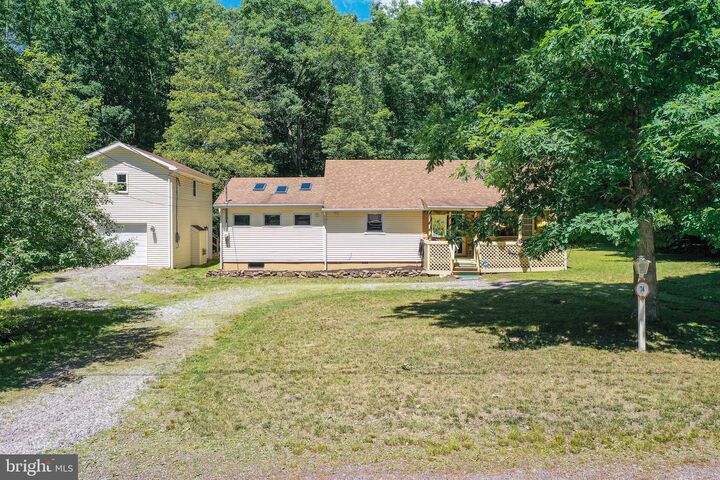 Property Photo: 74 Lake PA 18661