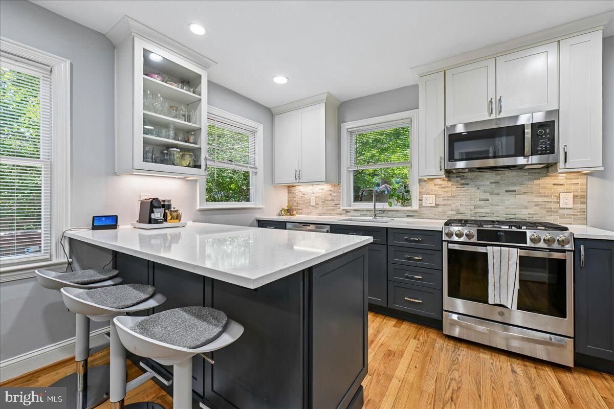 Property Photo:  10211 Brookmoor Drive  MD 20901 