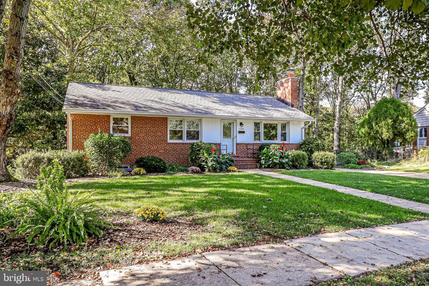 Property Photo:  1108 Archer Court  VA 22312 
