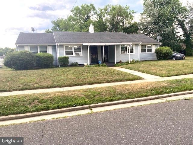 Property Photo: 105 Delap Court NJ 08068
