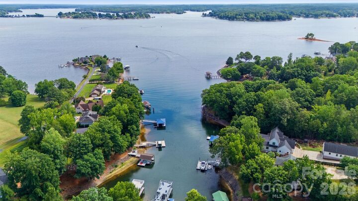 Property Photo:  7559 Rabbit Circle  NC 28037 