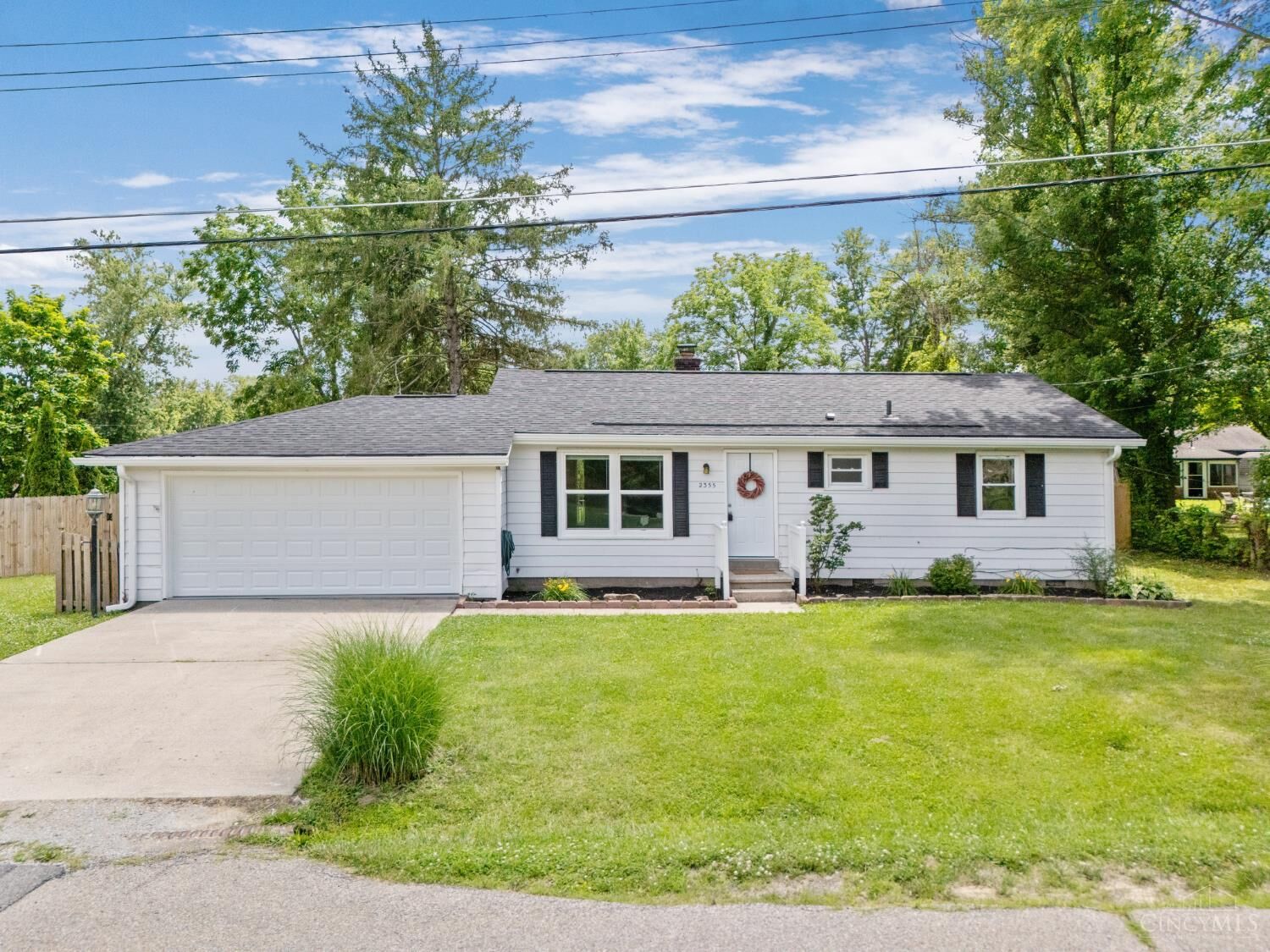 Property Photo: 2355 Hibiscus Road OH 45140