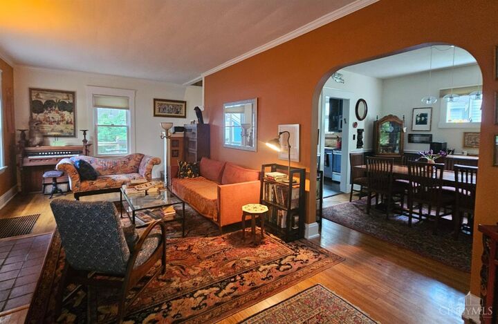 Property Photo: 6304 Orchard Lane OH 45213