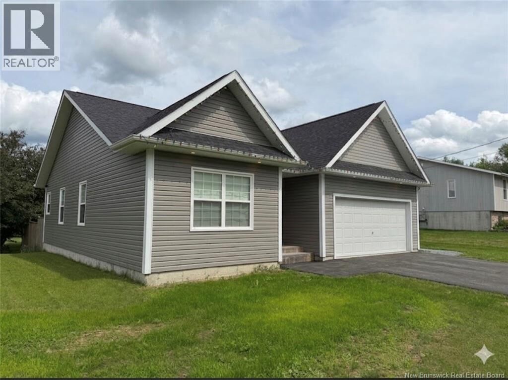 Property Photo:  104 Squires Street  NB E7M 2S5 
