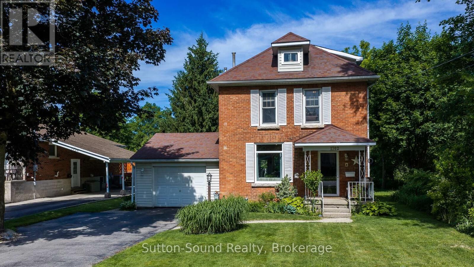 Property Photo:  1762 6th Avenue East  ON N4K 2V8 