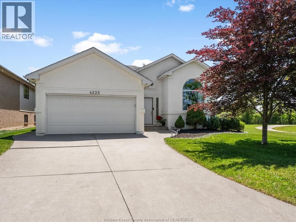 Property Photo:  4235 Providence Crescent  ON N9G 2V3 