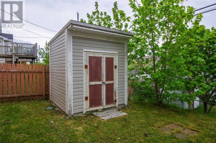Property Photo:  13 Kelland Crescent  NL A1E 6E9 