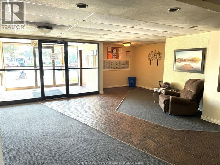 Property Photo:  2565 Lauzon Road 101  ON N8T 2Z5 